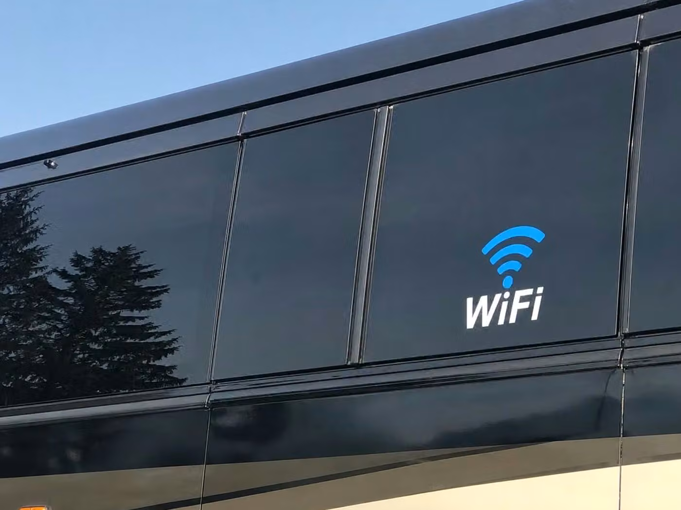 vestavia hills 56 passenger charter bus wifi
