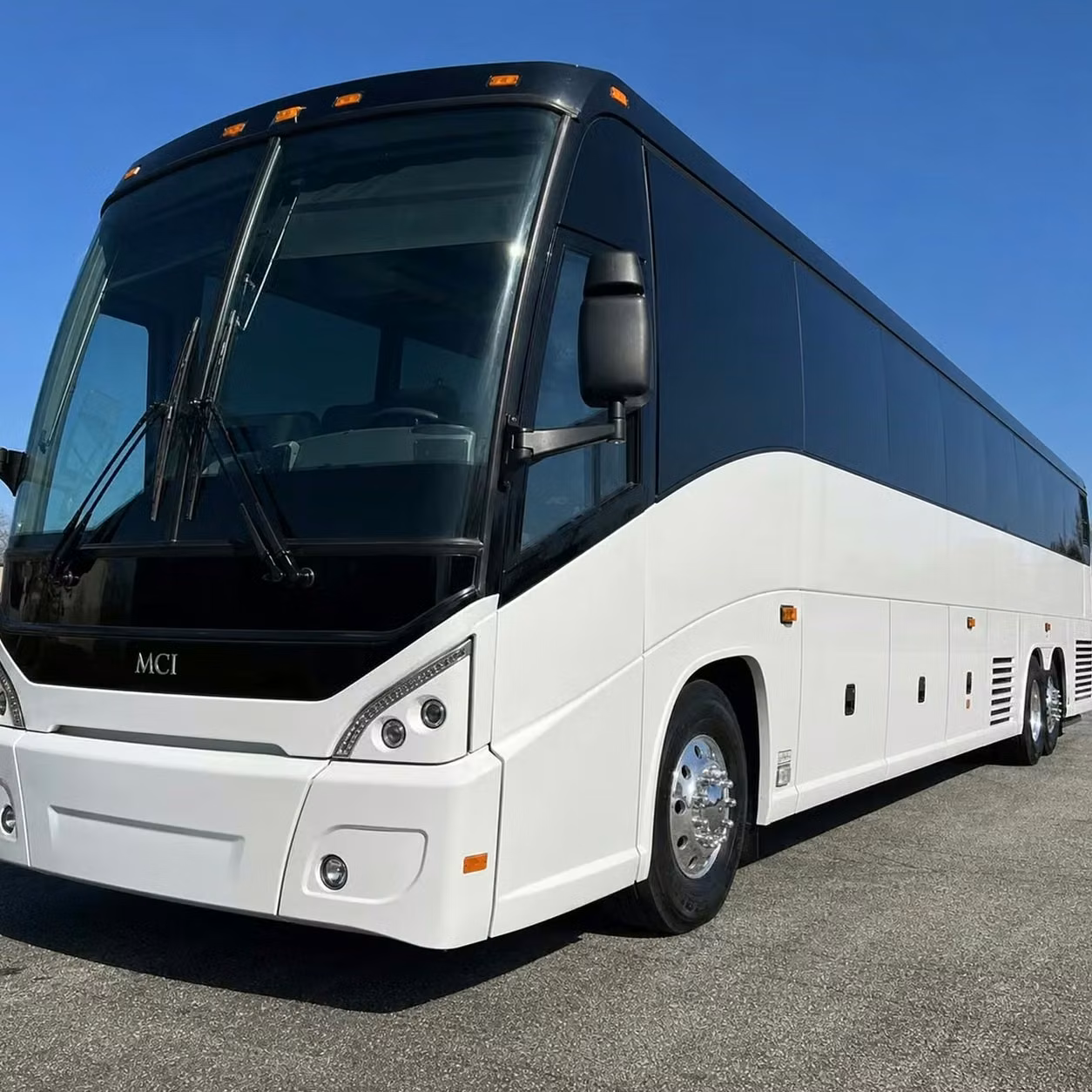 vestavia hills last minute and pre booked layover bus rentals