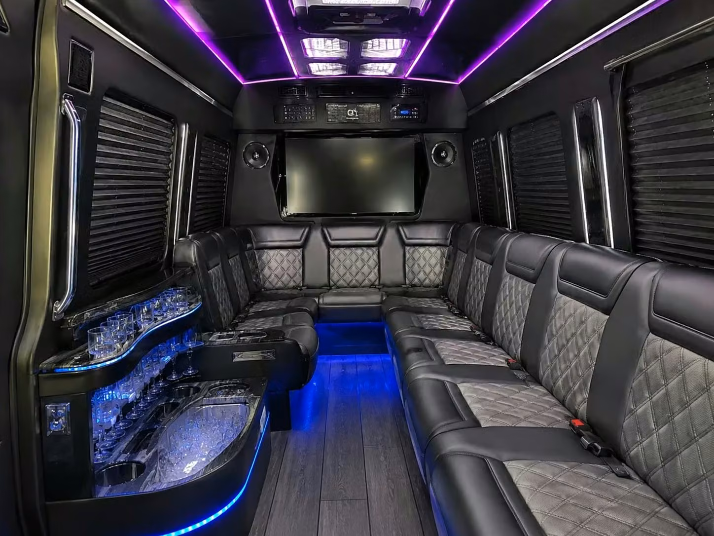 vestavia hills private bus rentals for bridesmaids and groomsmen